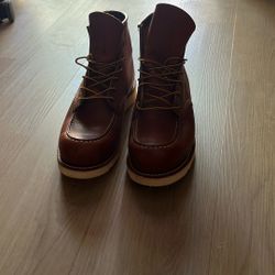 Nice Pair Of Red Wing Boots 