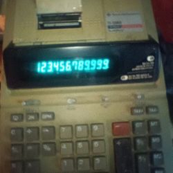 Calculator 2 Color, 12 Diget Display 