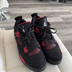 Jordan Retro 4 Size 7