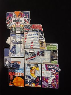 DODGERS NLDS PLAYOFF TICKETS - 4 SEATS + PARKING BUNDLE