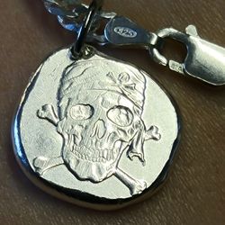 5g] 999 Fine Silver Pirate Skull Pendant > 22mm