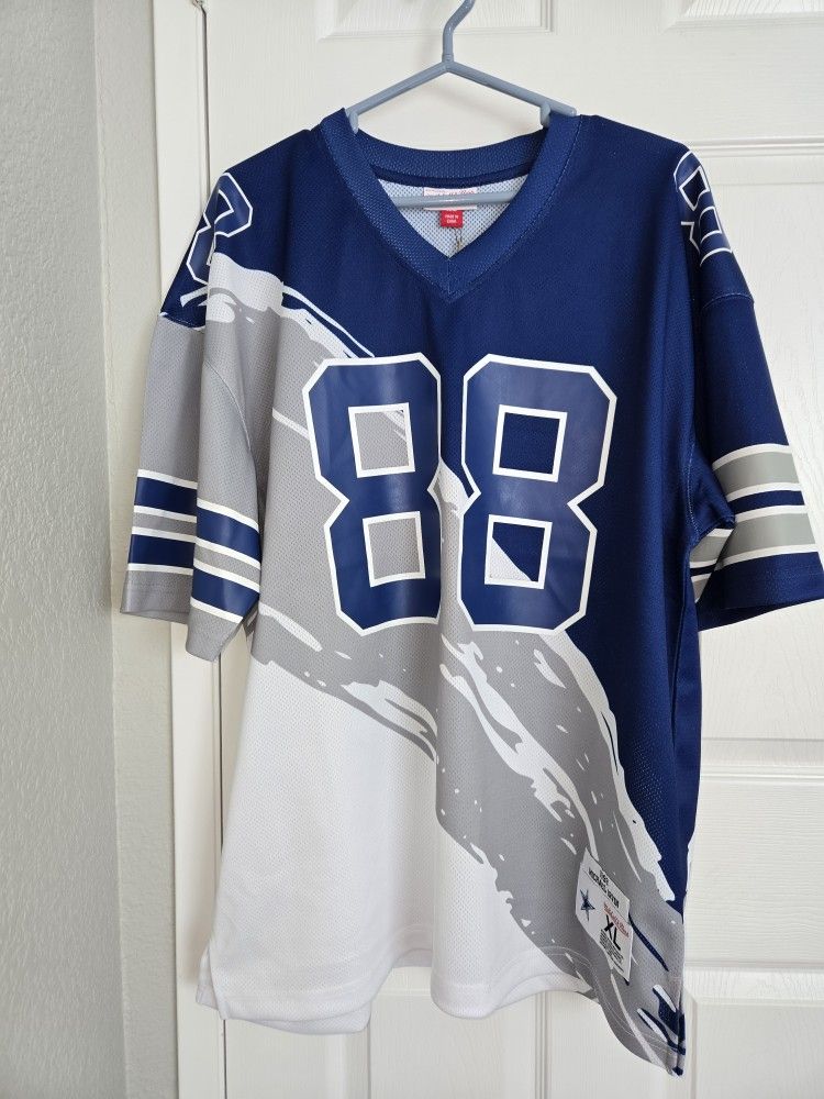 Michelle And Ness Official Dallas Cowboys Jersey