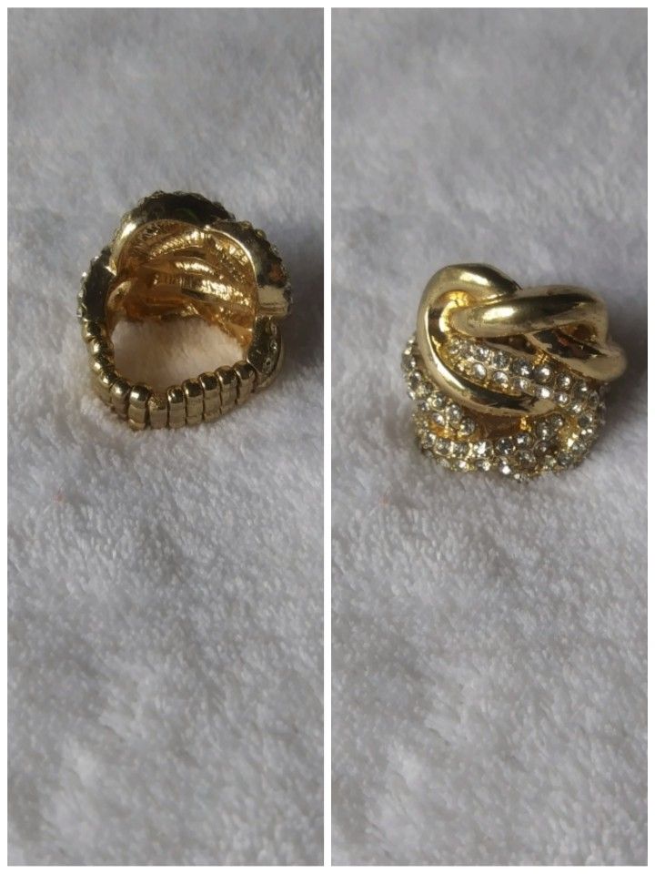 Eleven Fashion Stretch Rings