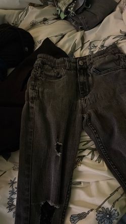 Gray Distressed Denim Jeans size 29