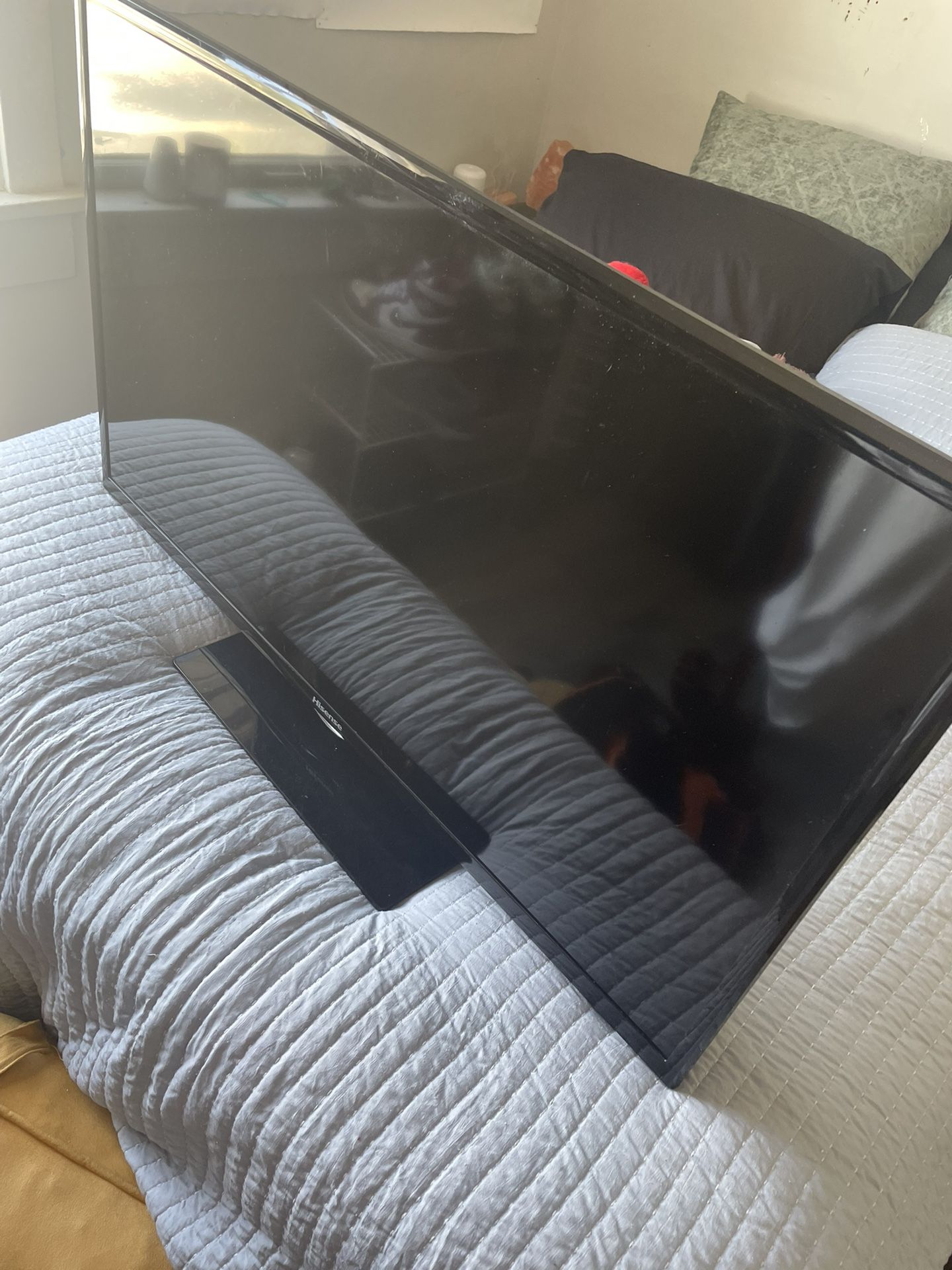 55in Hisense Tv