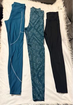 Leggings de mujer talla S y M usadas en buenas condiciones todas por $15 son 8