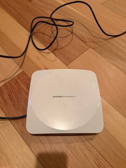 Pakedge Device & Software Network Access Point