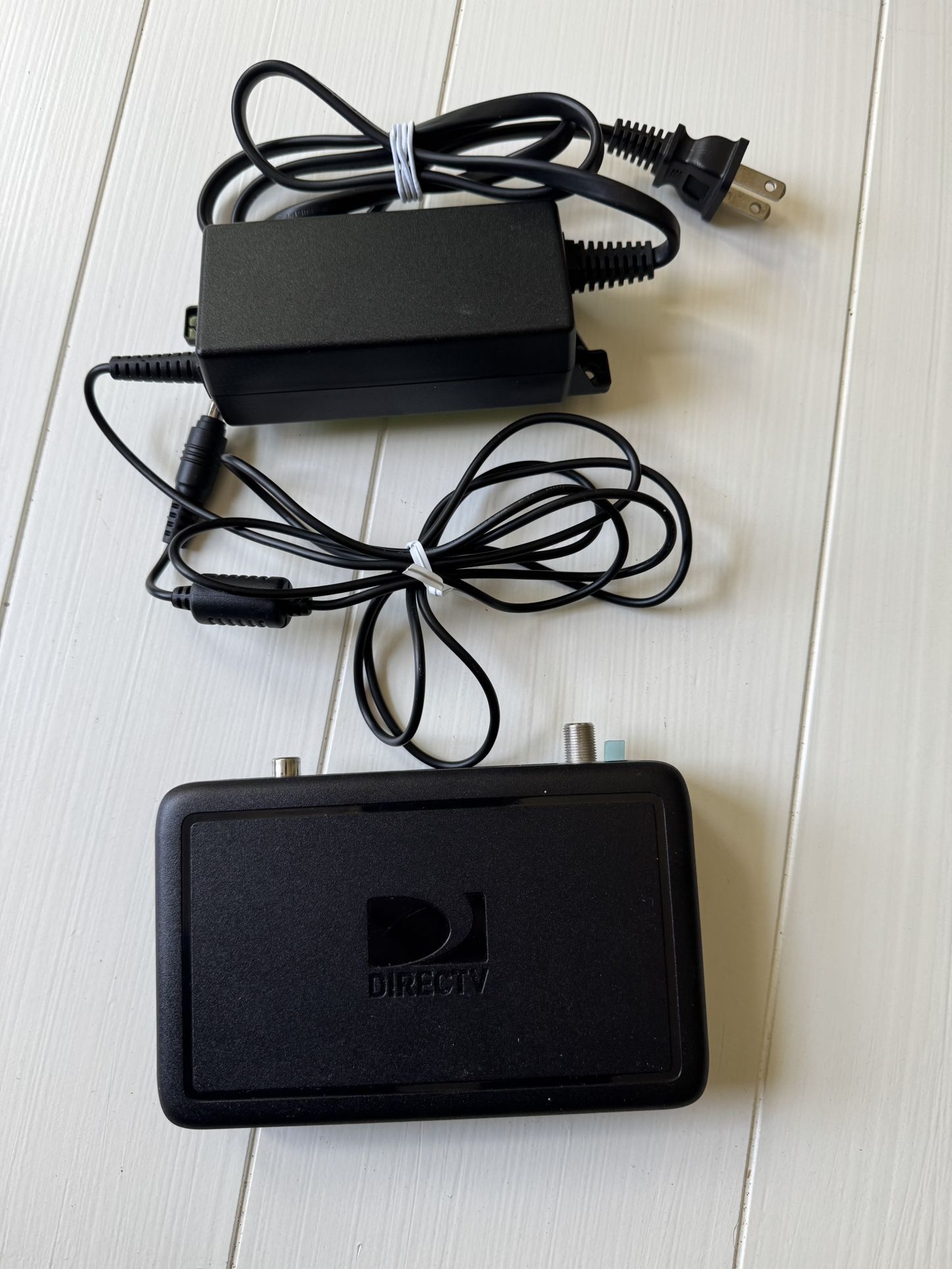DIRECTV C61-500 HD Satellite Receiver GENIE Mini w/ AC Adapter