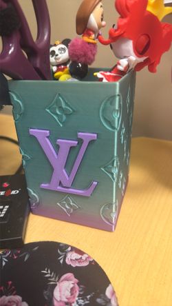 Pencil holder