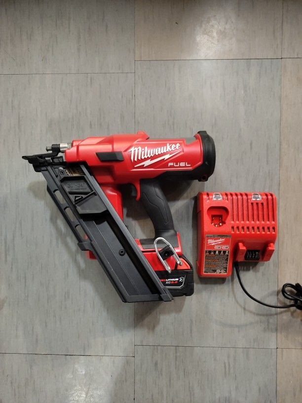Milwaukee 30 Framing Nailer M18 Fuel Brushless New