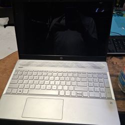 HP Pavilion Laptop 15-cs 250 Obo