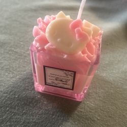 Hello Kitty Candle 