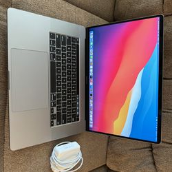 2019/2020 MacBook Pro 16”, i7 2.6ghz 6 Cores, 16gb ram,512gb.4GB graphic ,50 Battery Cycles, Fast