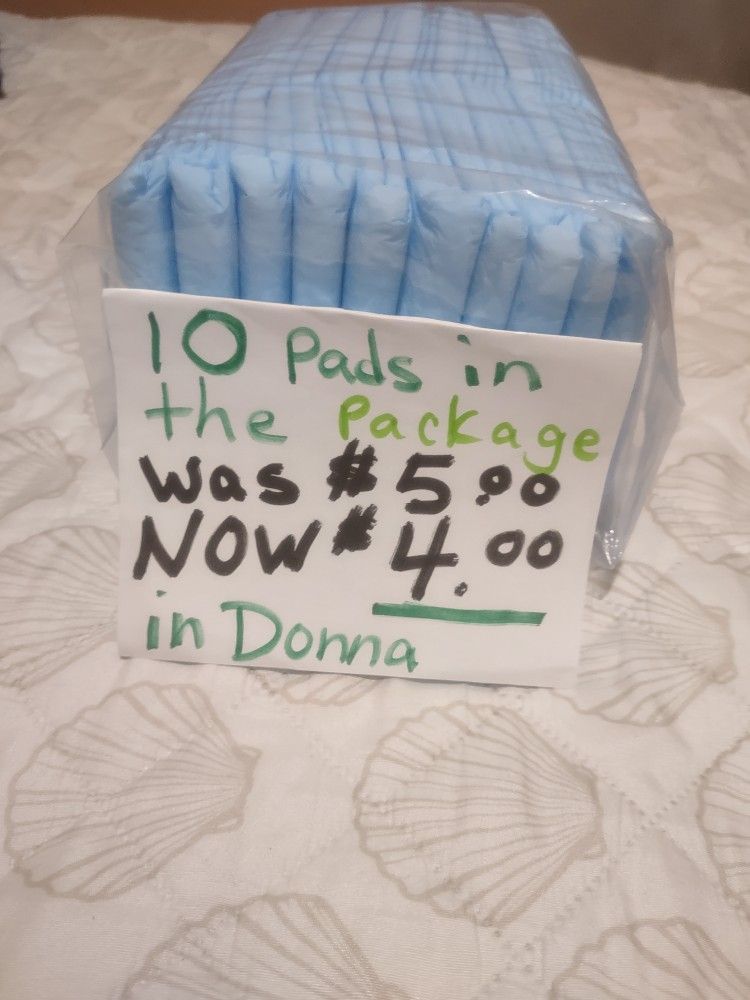 Blue Pads For Adults Or Pets Have 2 Packs . Reduced To $4.00 In Donna Inside The City