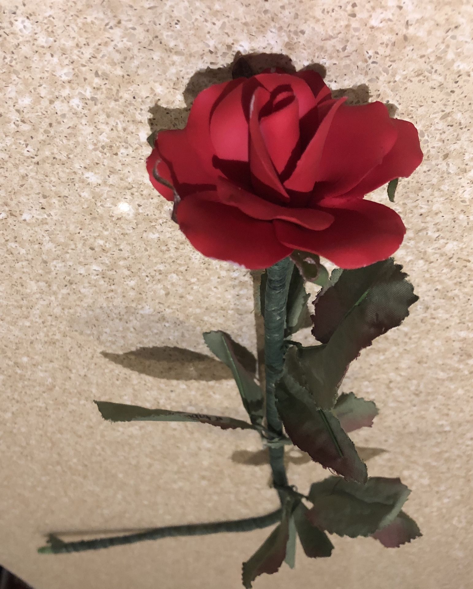 Capodimonte Fabar Italian porcelain red rose