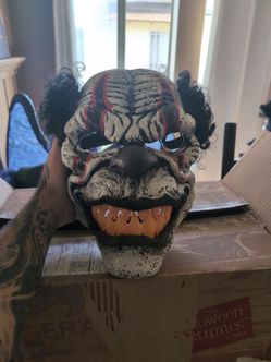 Halloween mask