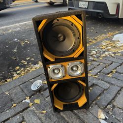 Speaker With Bass Box