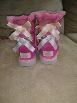Girls Pink Ugg Boots