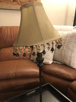 2 Nightstand lamps