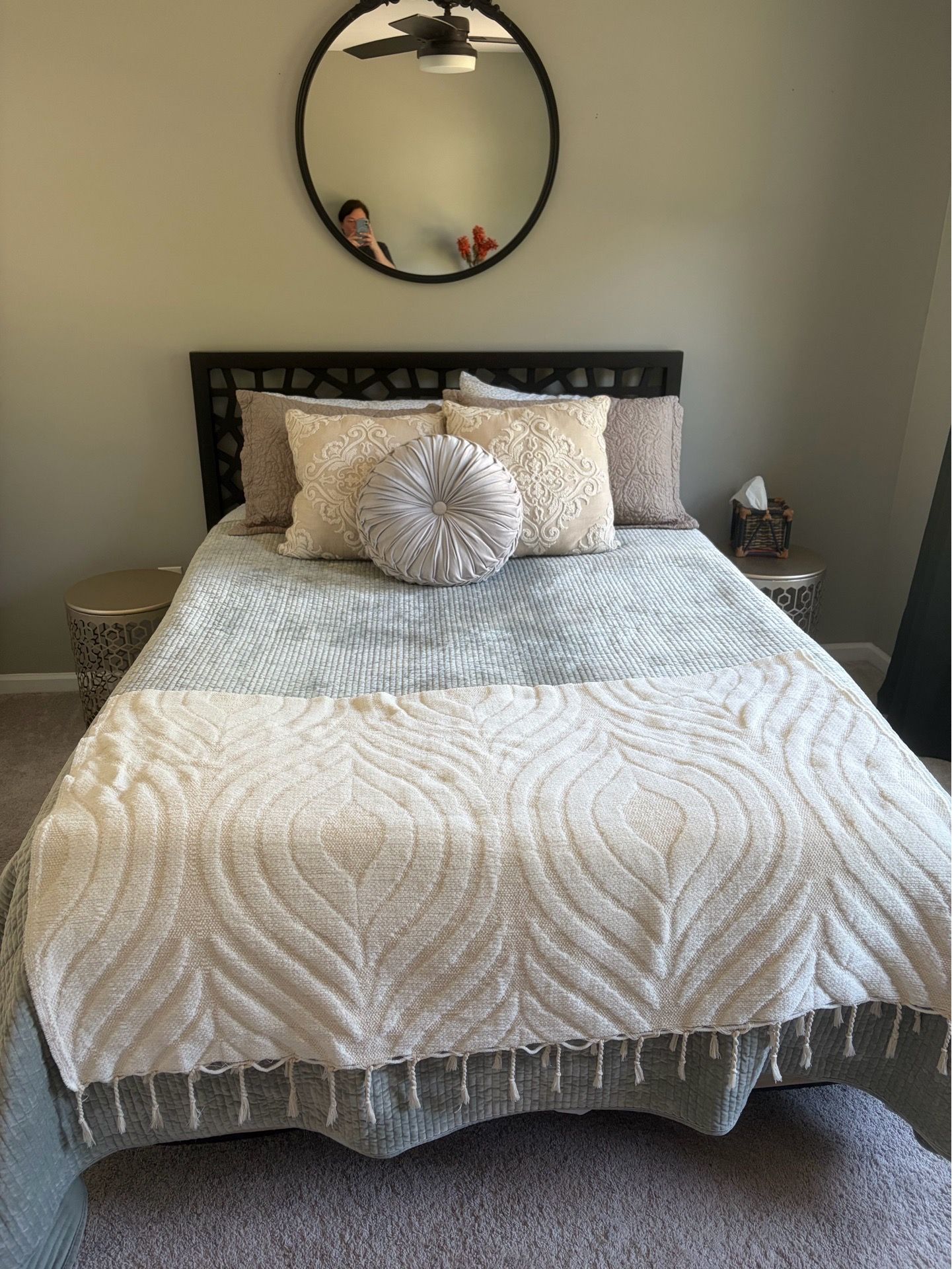 Queen Bed Mattress Set, Frame & Bedding