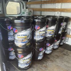 VP 15W40 Diesel Motor Oil 5 Gallon