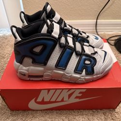 Nike Air More Uptempo 6.5 Youth/ 8 Women *REDUCED PRICE*