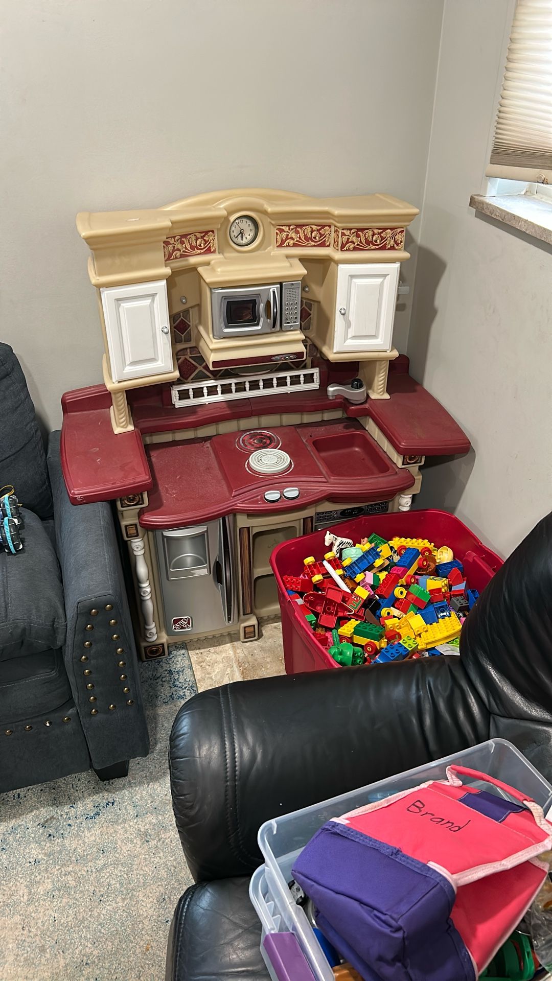 Toy Kitchen And Duplos