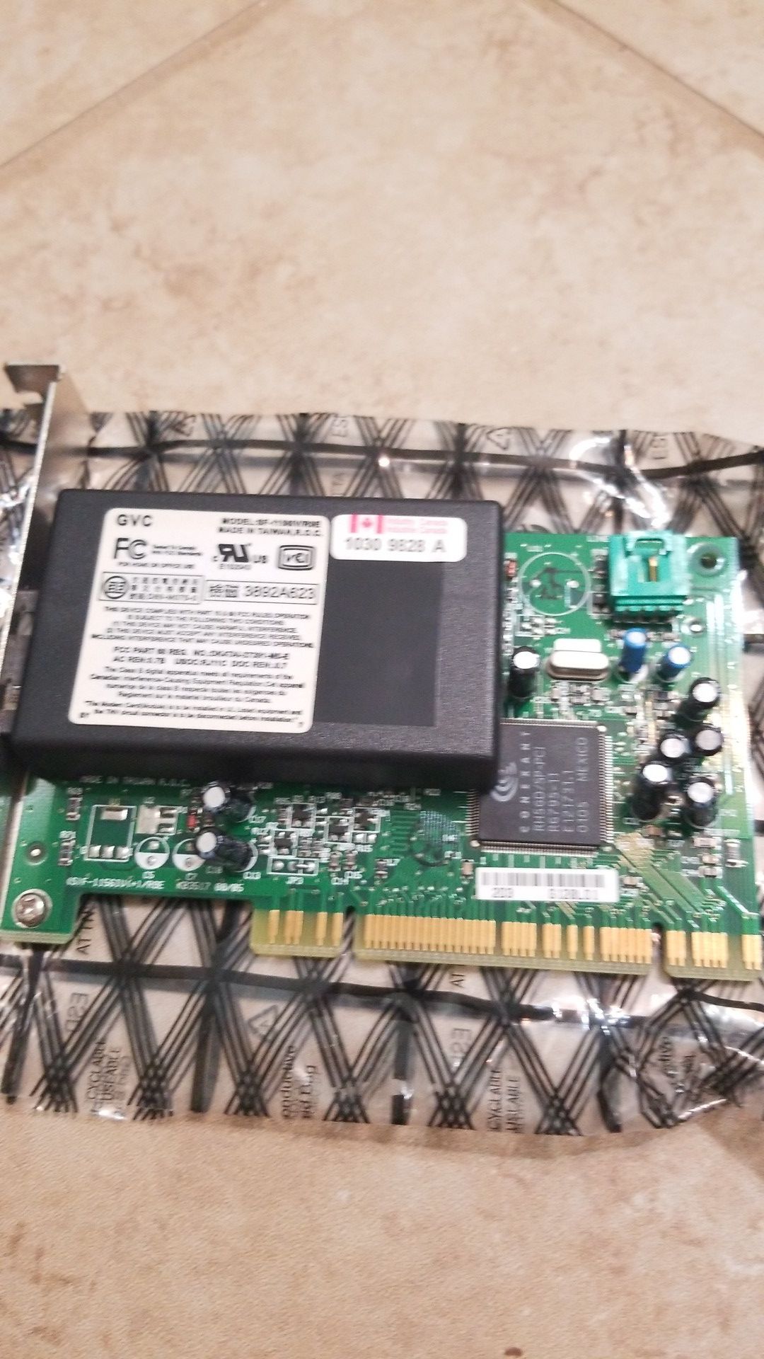 MODEM PCI, GVC SF-1156IV/R9E, D P/N 0969NU REV.A00