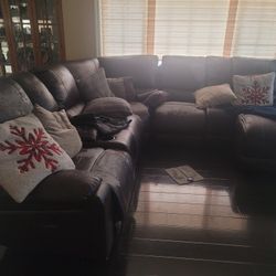 Free Couch 