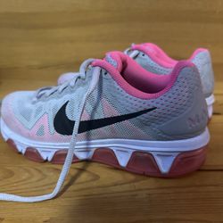Nike Shoes Size 6.5