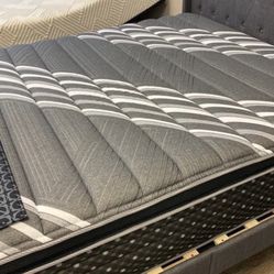 New Mattress Sets On Plastic 50-80% Off Retail Prices