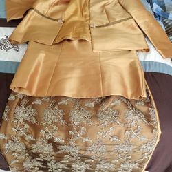 Nina Massini Skirt Suit