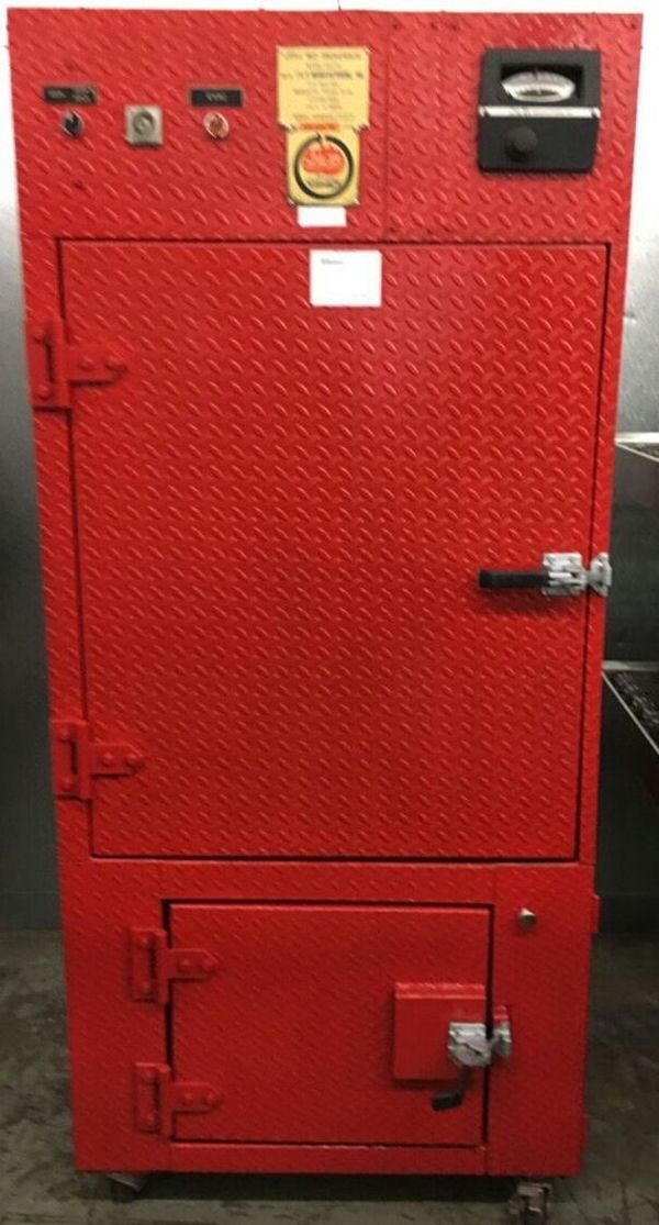 J&R Manufacturing Little Red Smokehouse Commercial BBQ Smoker for Sale