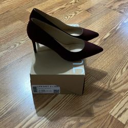 Women’s Size 8 1/2 Pumps