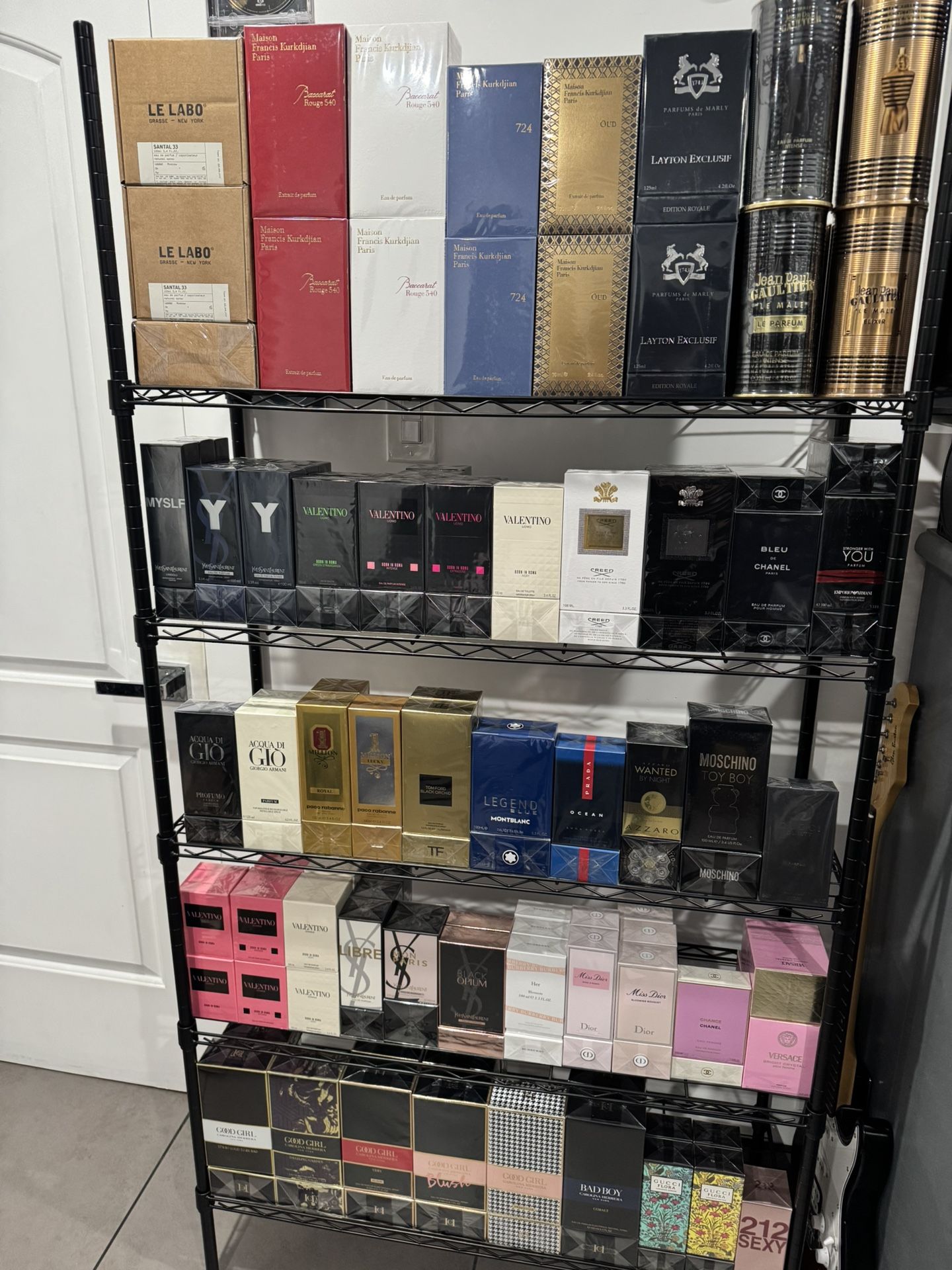 Colognes & Perfumes