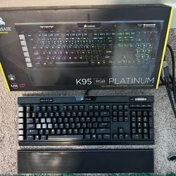 Corsair K95 Platinum Gaming Keyboard Mechanical Cherry MX Brown Keys