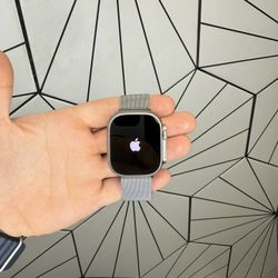 Apple Watch Ultra 49mm GPS & Cellular Unlocked with Charger excellent condition