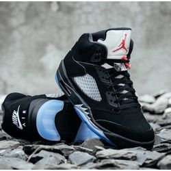Air Jordan 5 Retro Metallic 
