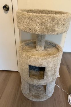 Cat Tree For XL cats (VERY STURDY) 