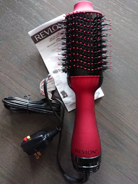 Revlon One-step Hair Dryer Volumizer 