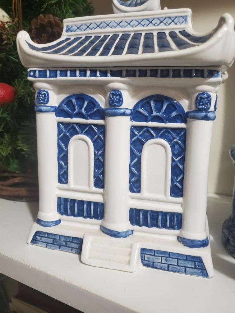 New Blue Willow Cookie JAR 🍪 💙