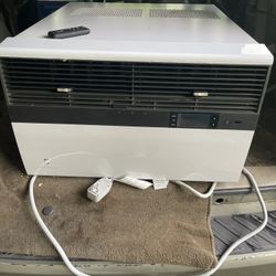 Friedrich 15,700 A/c Window Unit 220 