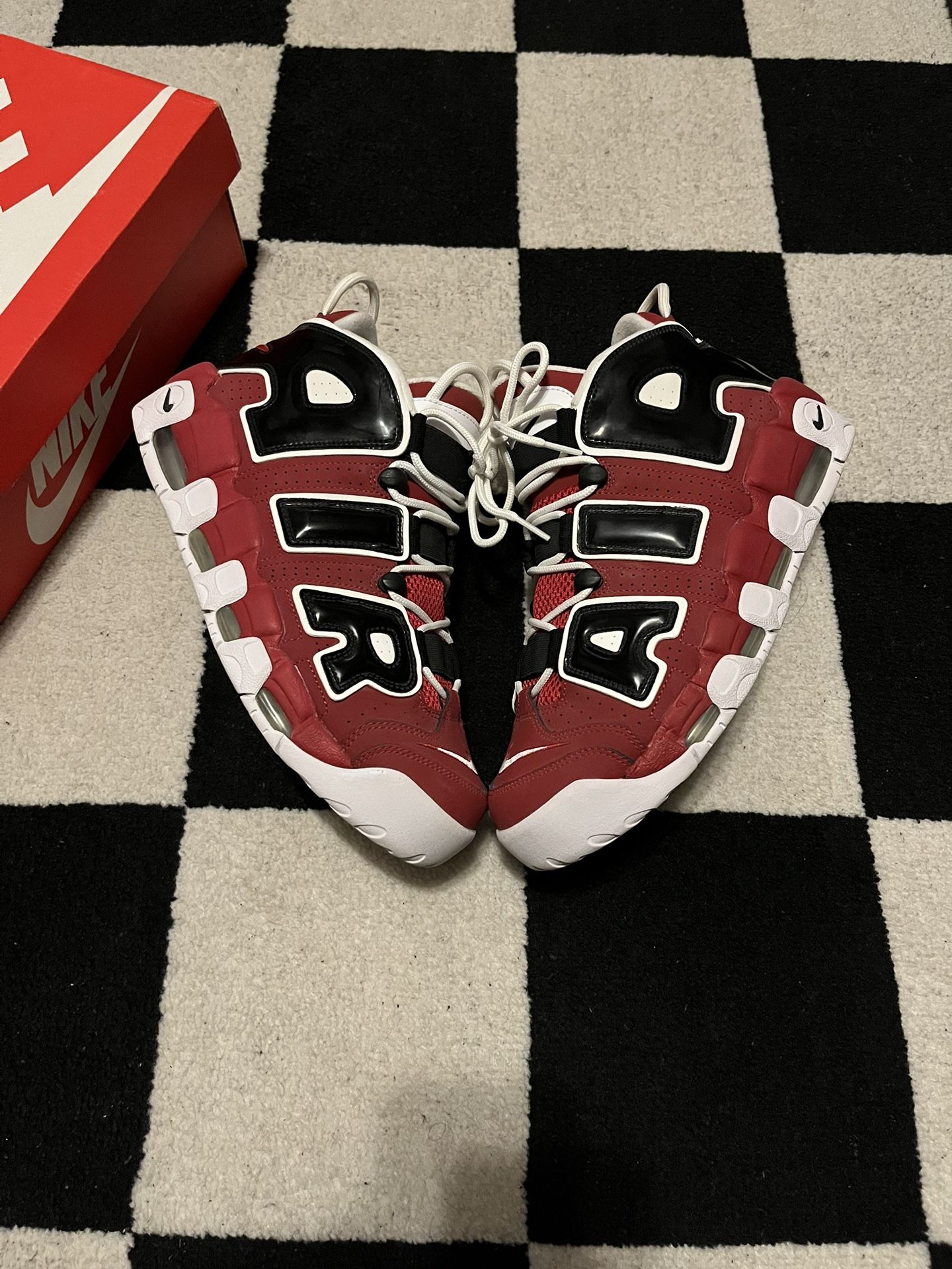 Nike Air More Uptempo - Bulls Hoop Pack
