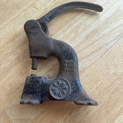 antique H.C. Pomeroy "The Gem No. 2" cast iron hand-operated rivet or eyelet press, used for leatherwork