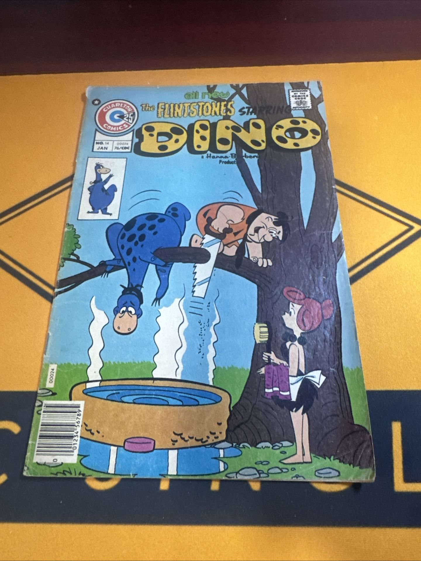 CHARLTON COMICS The Flintstones Starring DINO #14