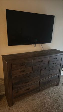 Tv and Dresser