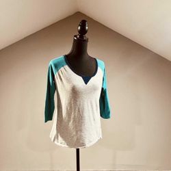 Small Gray & Teal Top