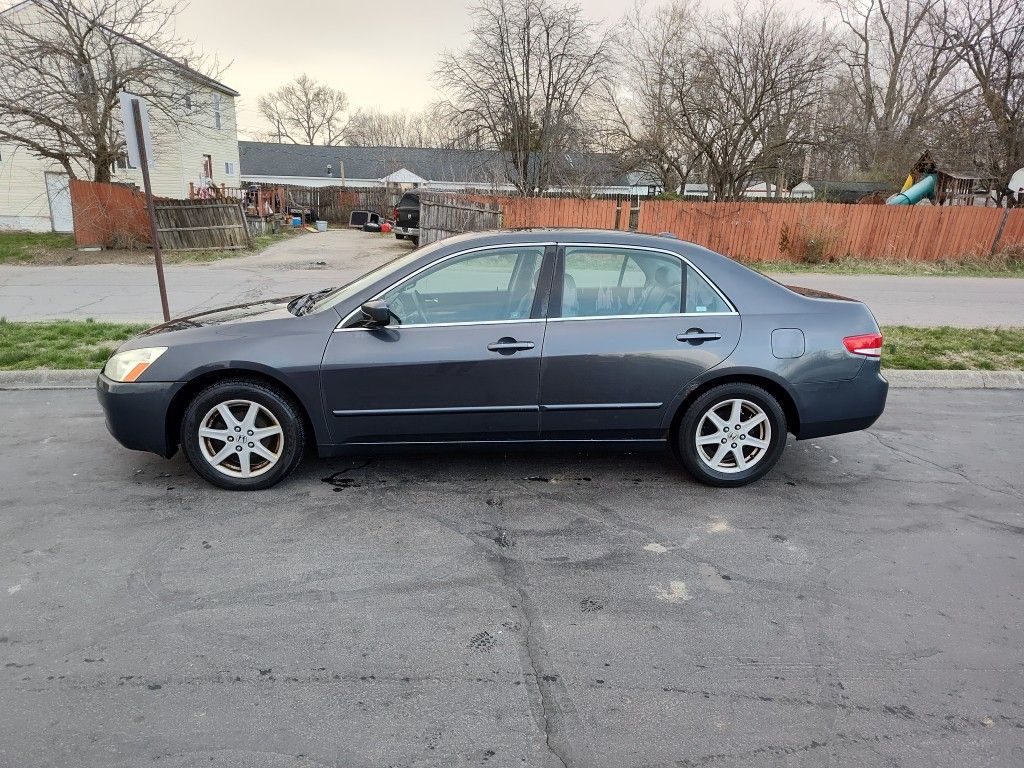 2004 Honda Accord