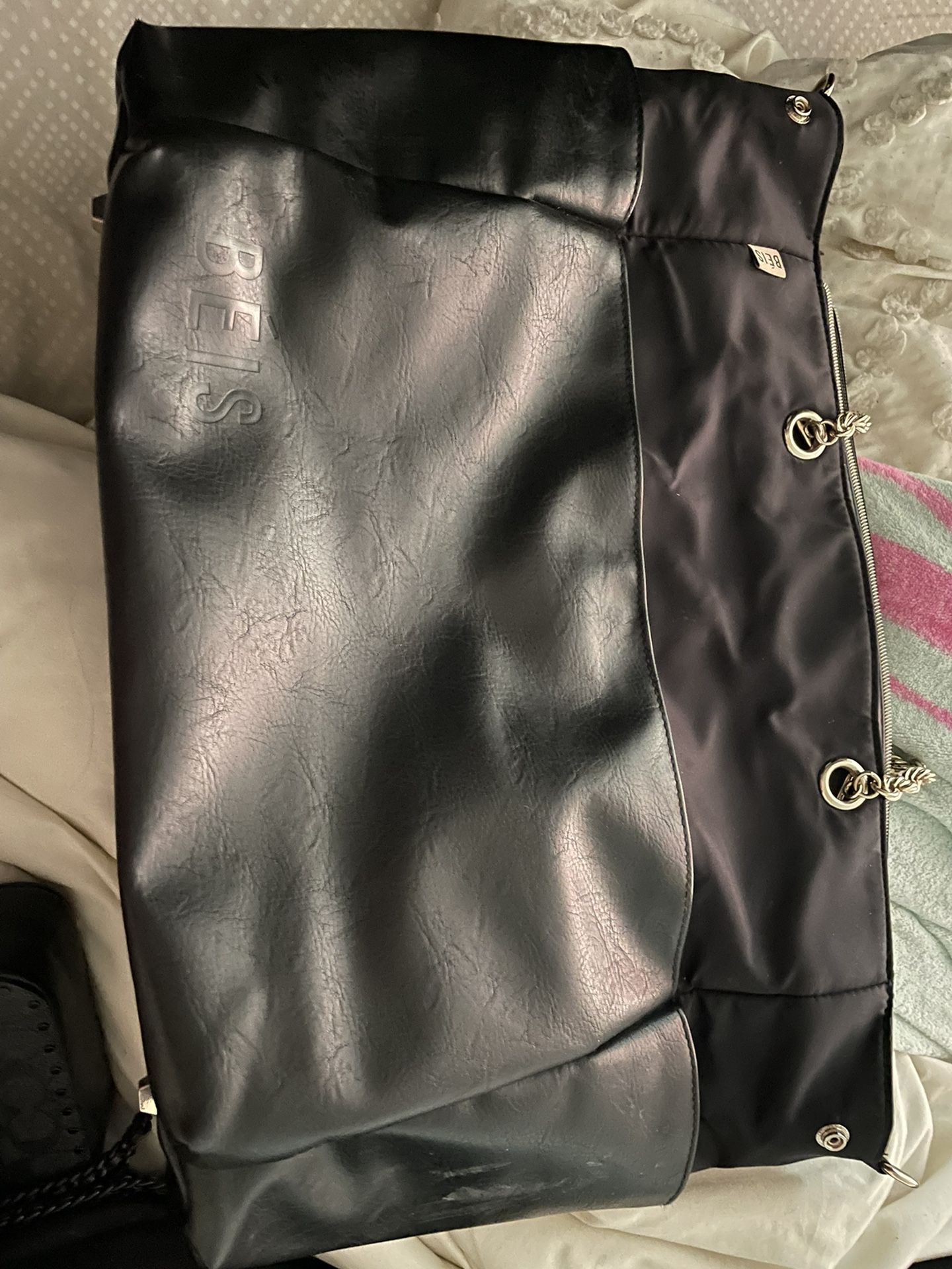 BIG BAG / BOLSO GRANDE (NEW-NUEVA) ( COULD BE USED AS A DIAPER BAG / podría  usarse para pañalera for Sale in Houston, TX - OfferUp