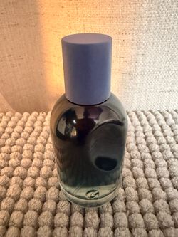 Glossier Soie
